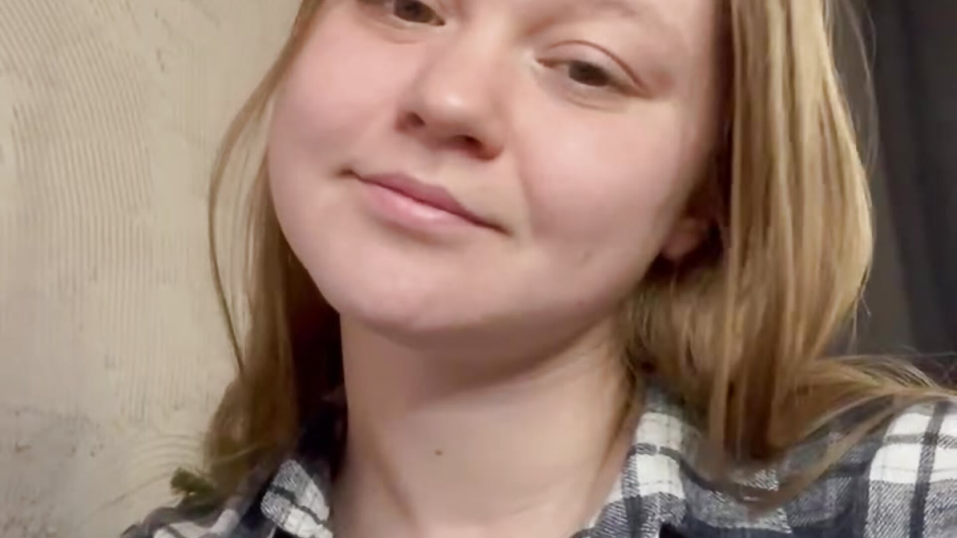 Cute – video af Lilian_Stars cam-model