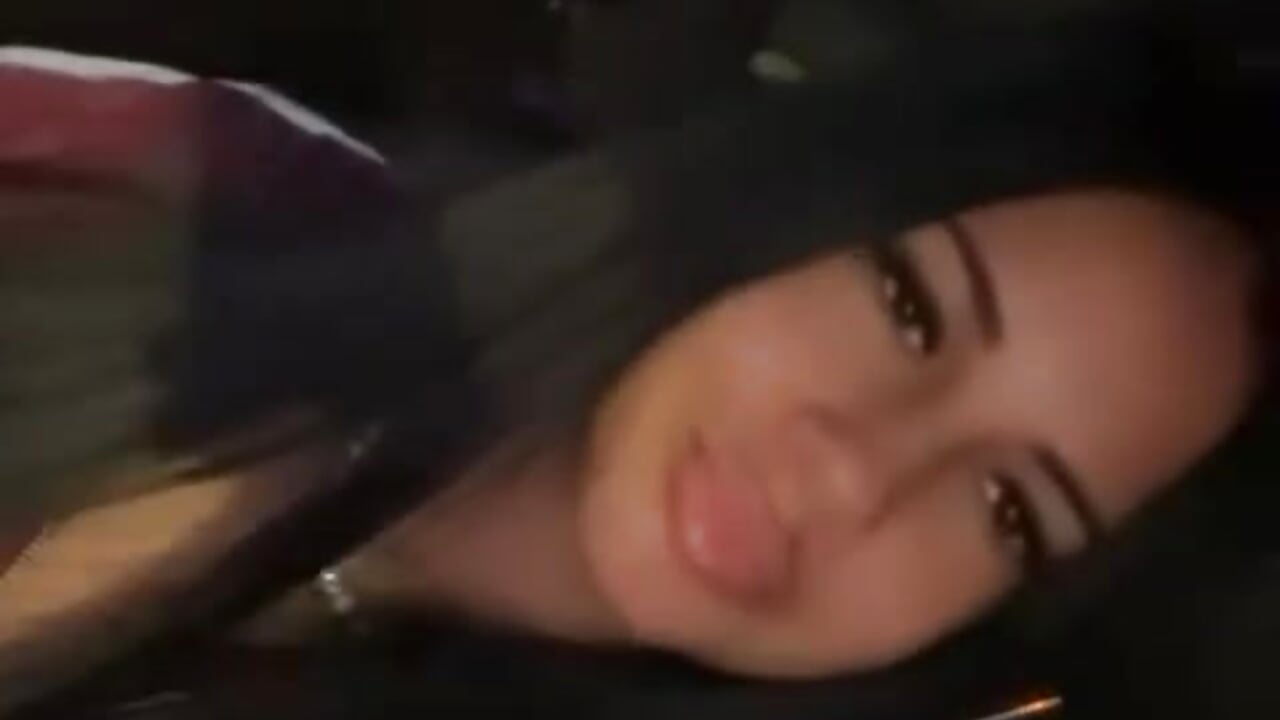 Hello - video by AmbeerGlow cam model