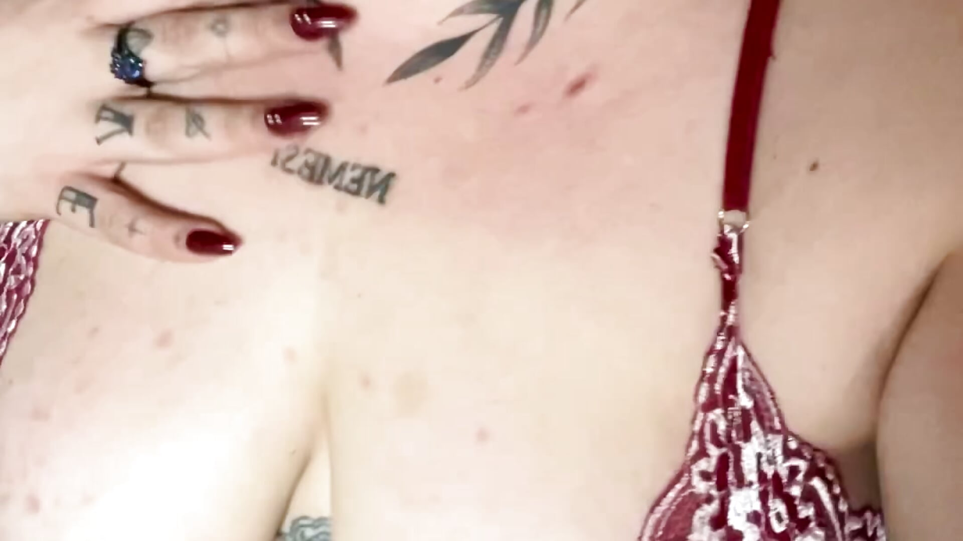 IMG_4120 - QXQueen99 캠 모델의 동영상