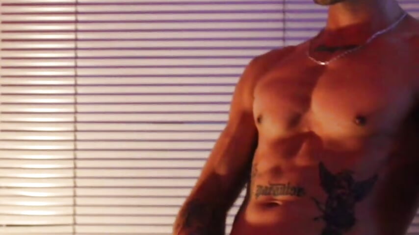 [22 Jan 23:43] Public Show - copy 23 Jan 06:55 - ক্যাম মডেল SantiagoPremium-এর ভিডিও