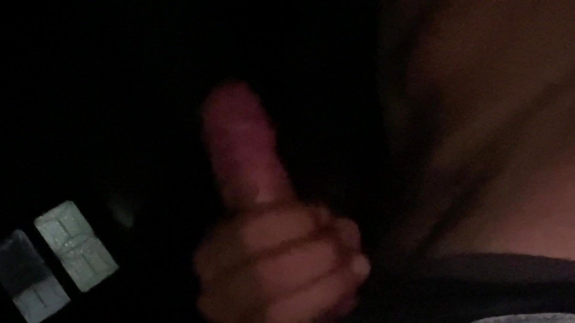 1C7EC55D-6859-4BE9-AF3E-EDEC4D819EAE – видео вебкам-модели Tropical_Adam