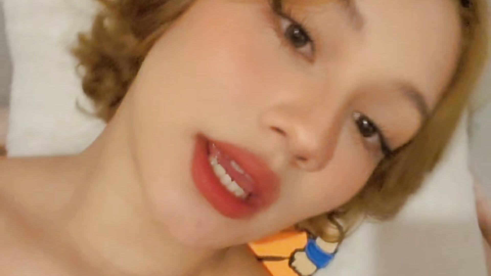 Sexy - video oleh Maddy_son kamera model