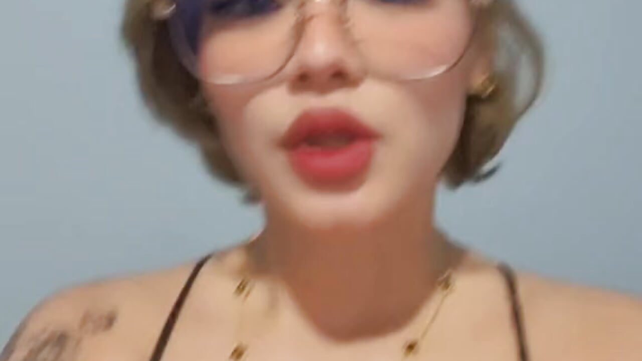 ... - video oleh Maddy_son kamera model