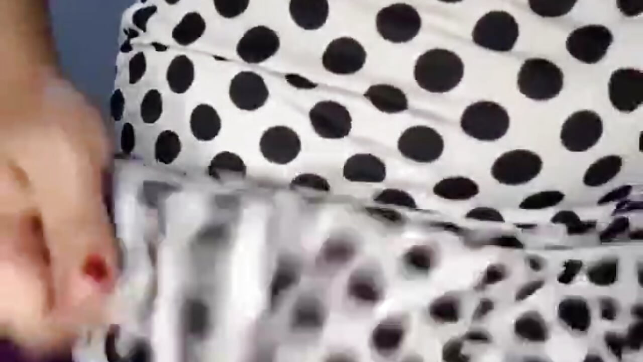 Fingers in the vagina 👅💦😈🍆 - video by Gogomido1 cam model