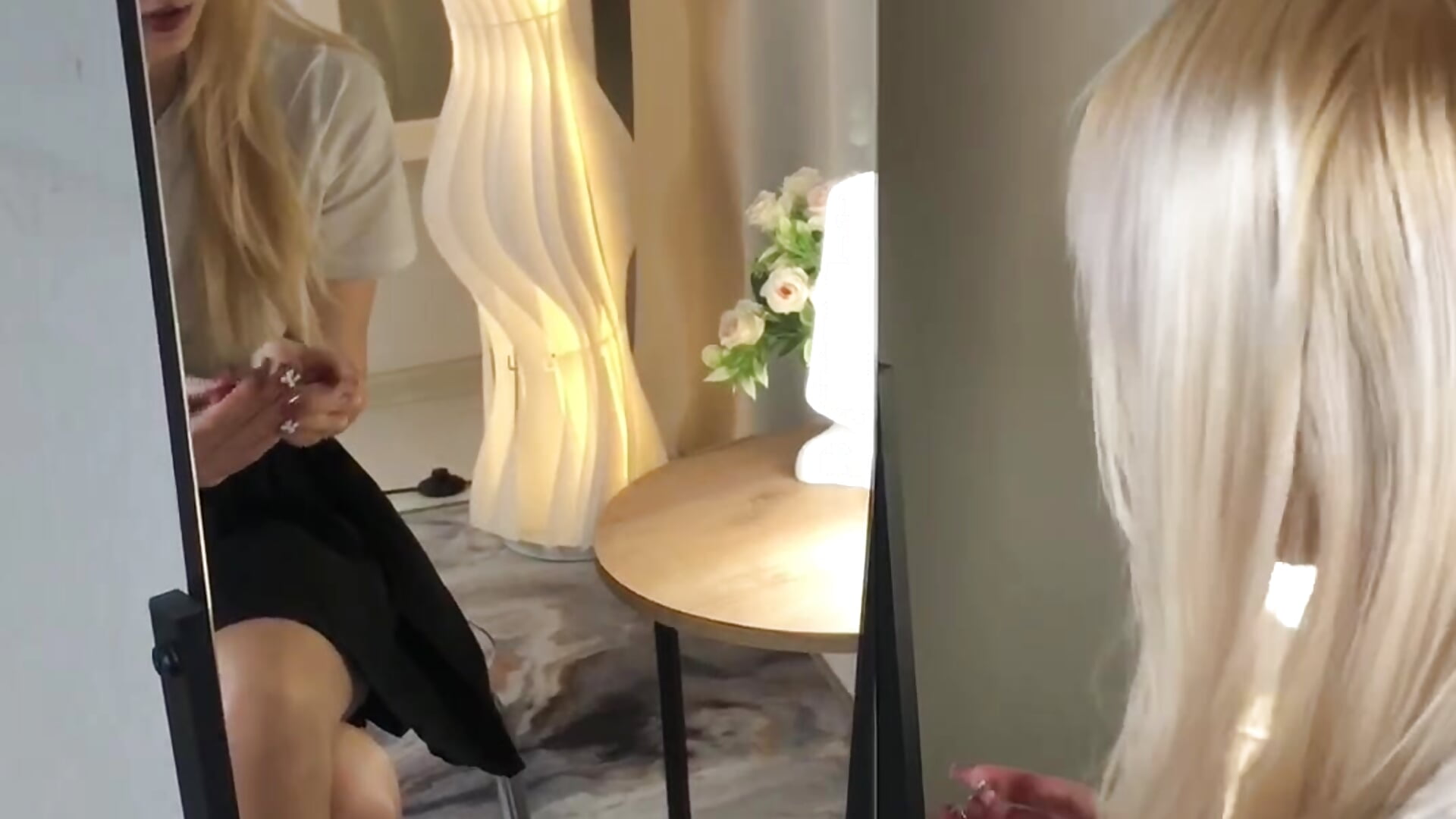 Always ready to meet you :3 - video by JuanaSumma cam model