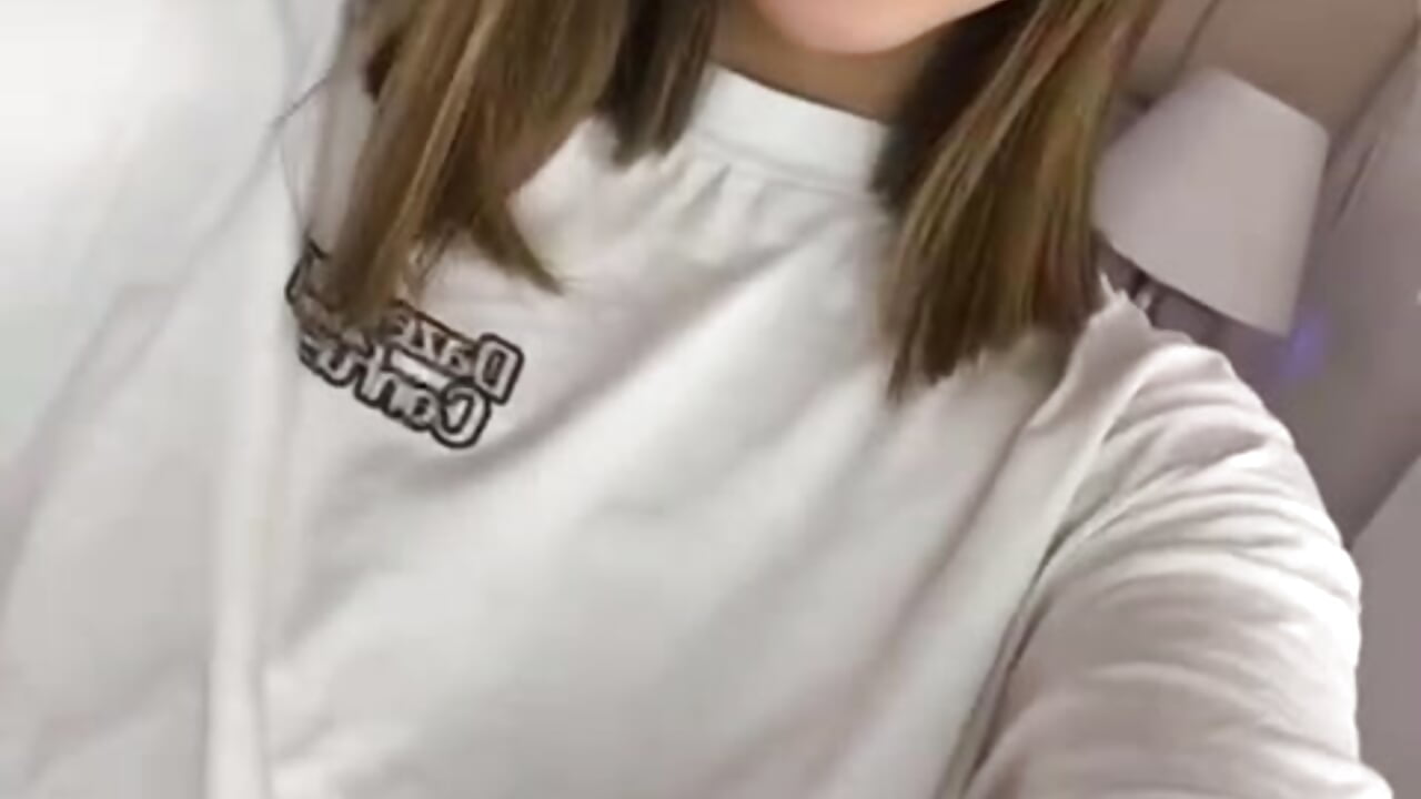 HELLO - Vídeo de Paulinaa_bella, modelo de vídeos