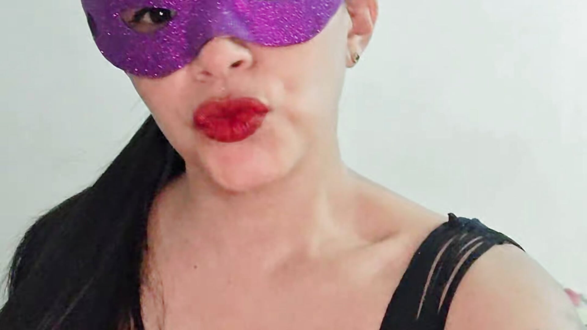 Amberle-xxx – video od webkamerové modelky Amberle-xxx