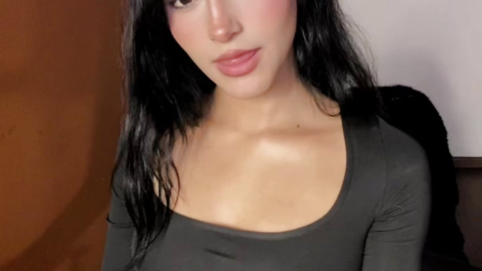 🙂‍↔️🙂‍↔️ - video by ivy-777 cam model
