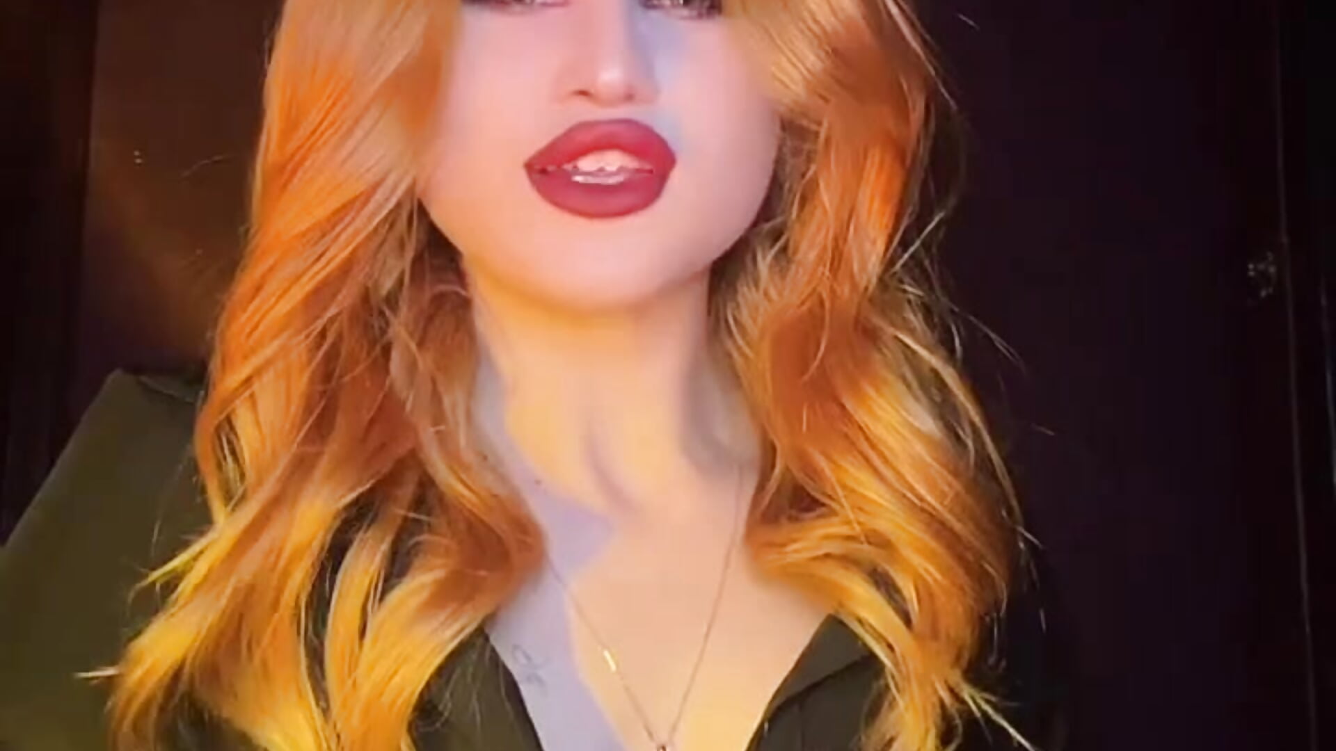 It's me – video od webkamerové modelky CristineSteinway