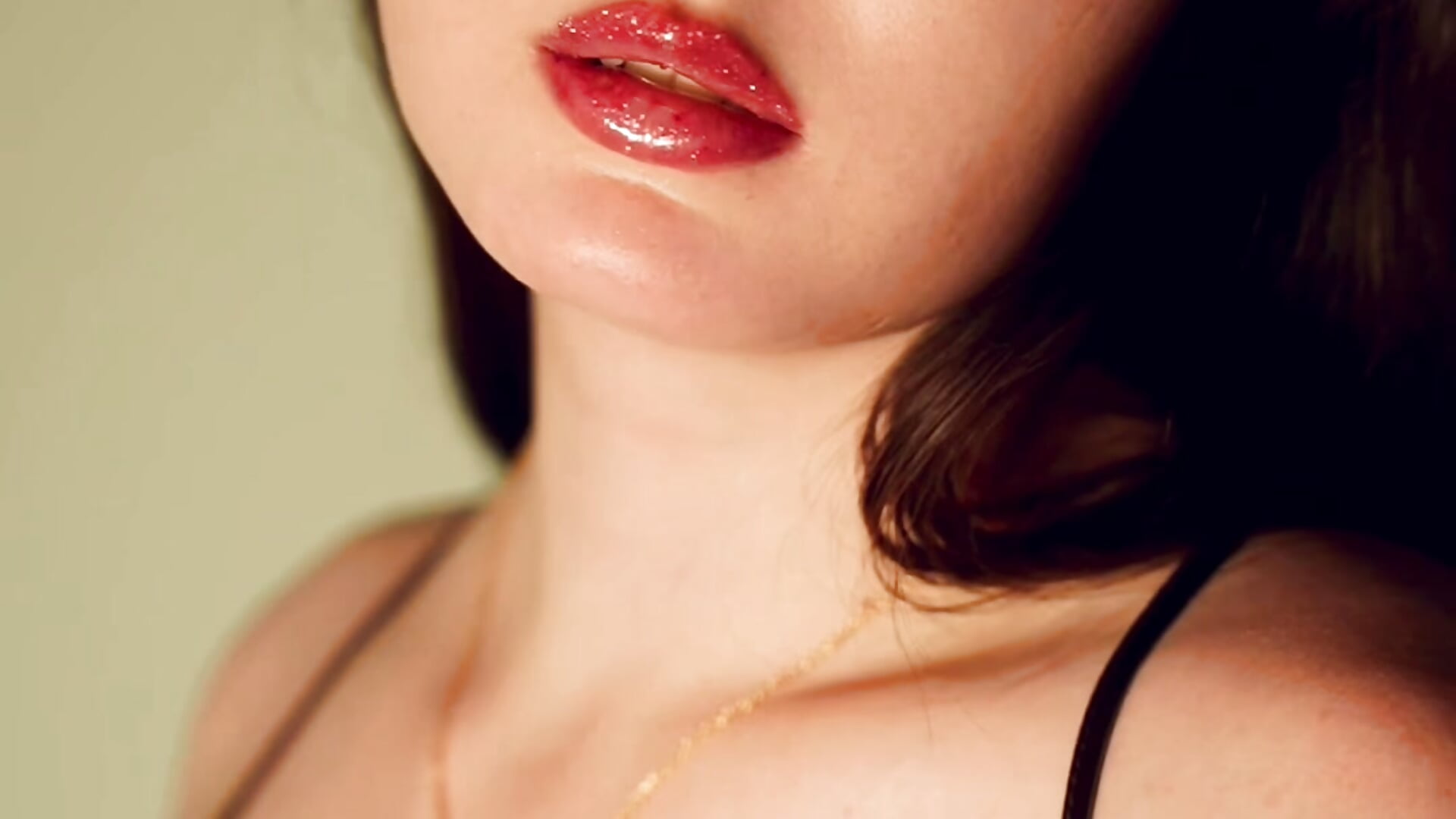 I'm beautiful - video by Fairy_m00n_ cam model