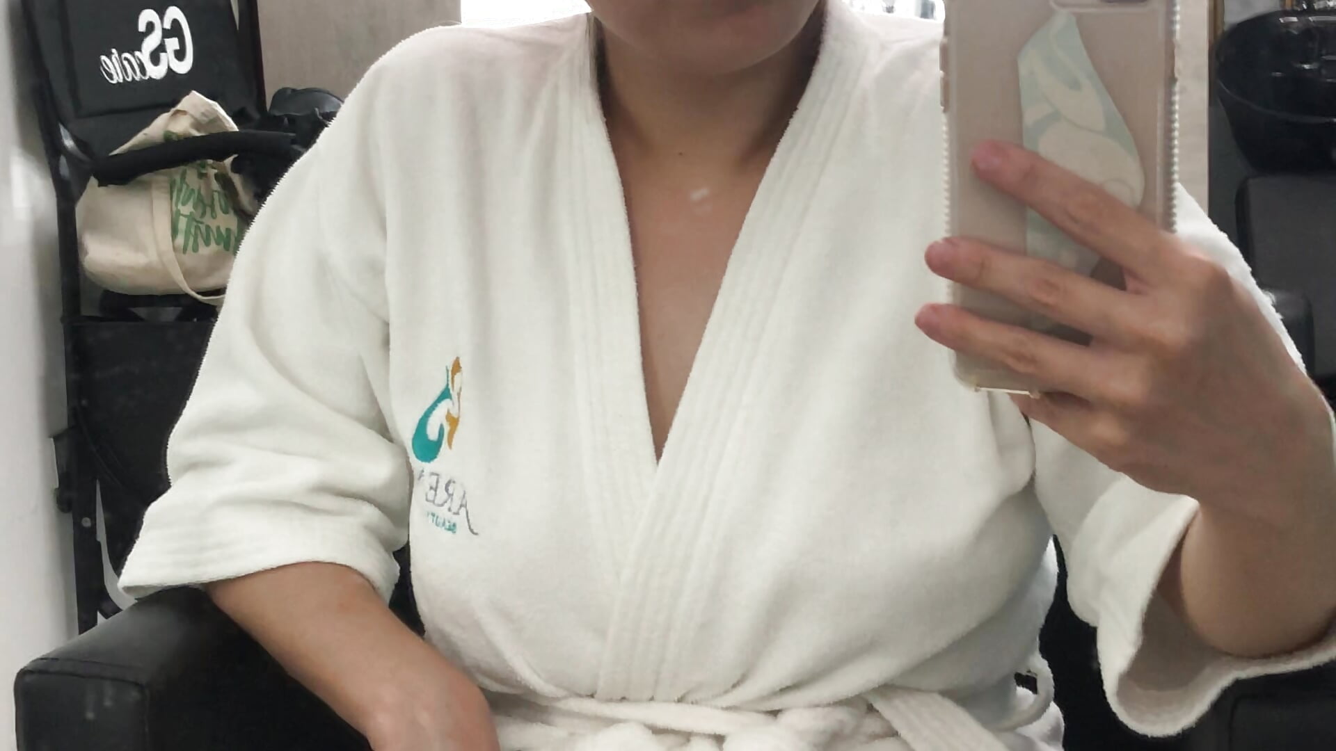 Salon Day - video by obeythesiren cam model