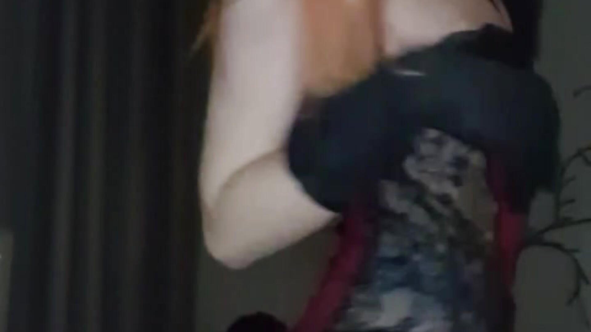 Cute Bunny Tease - فيديو من MisaMew موديل الكام