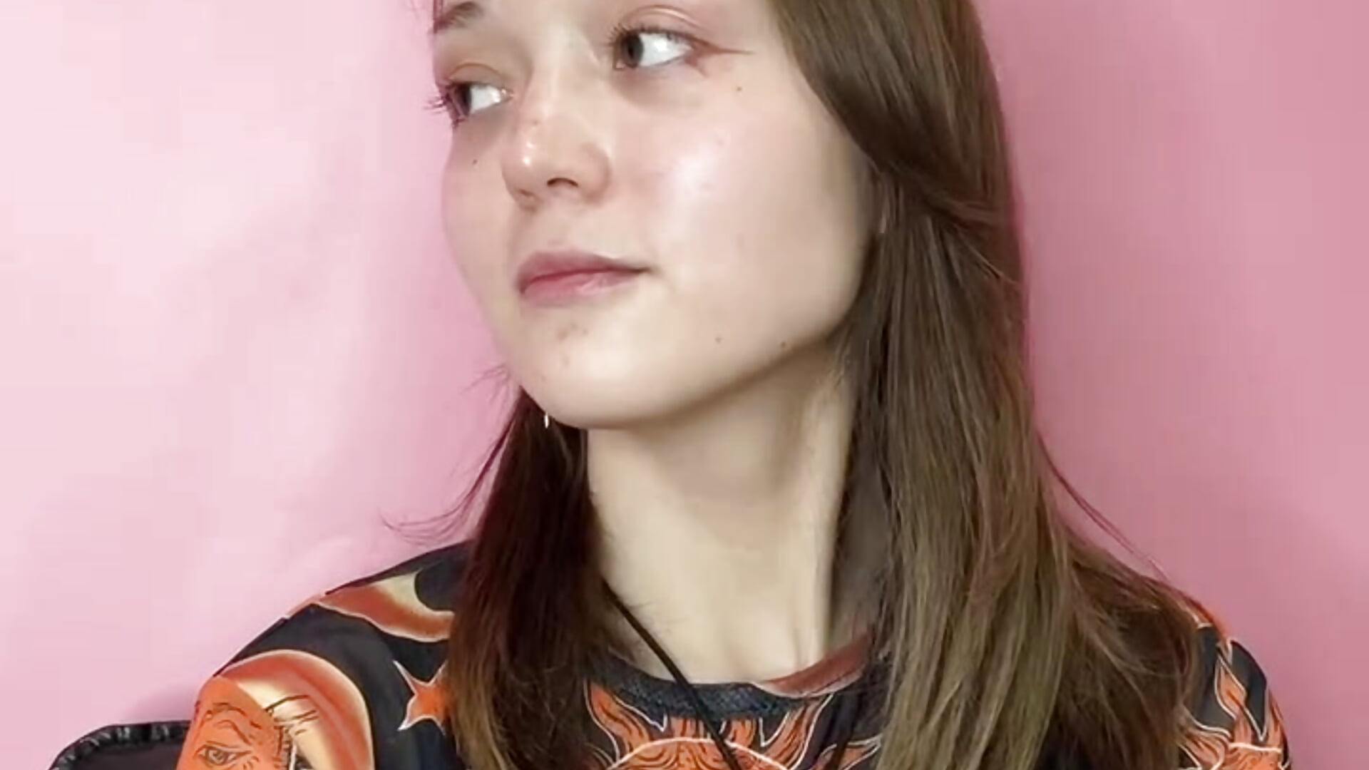 Hello👋 - vídeo de SydneyPuffer modelo de câmara