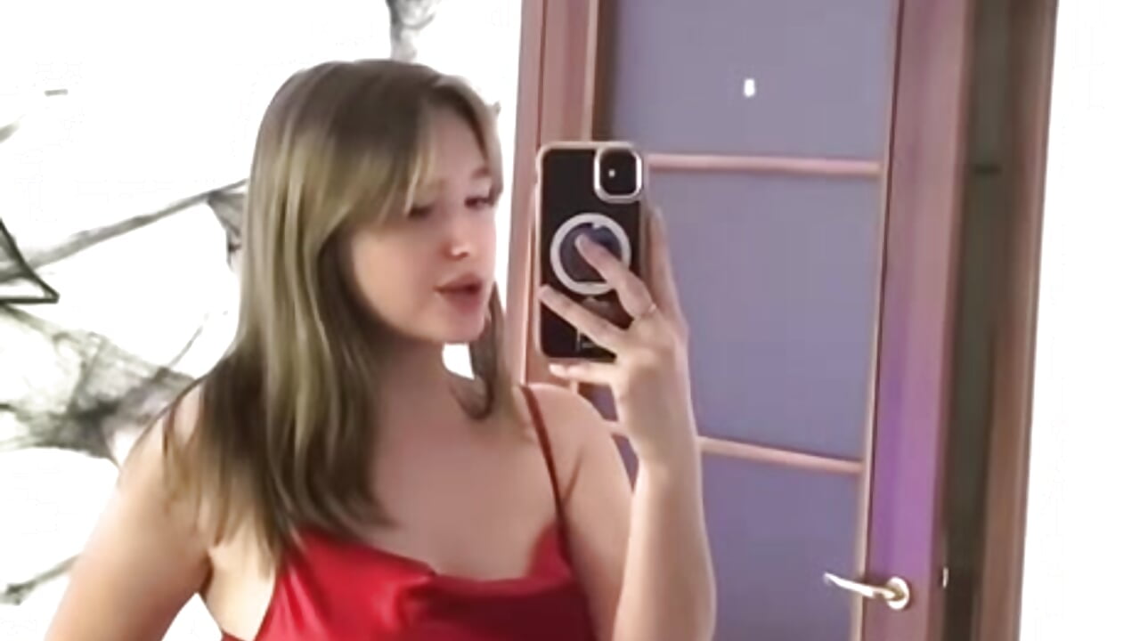 IMG_0338 (1) - video by VladaHotxx cam model