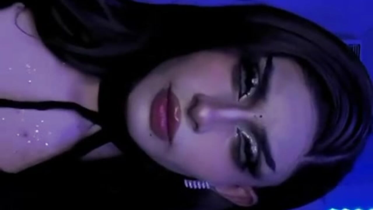 WhatsApp Video 2026-01-13 at 3,48,36 PM - video od modelky/modela Lisa_sparkleee