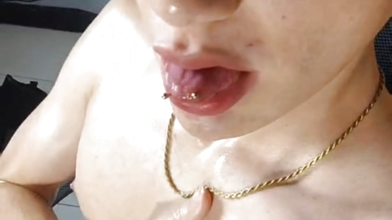 WhatsApp Video 2026-08-11 at 5,41,21 PM - Video von ian_diamond Cam-Model