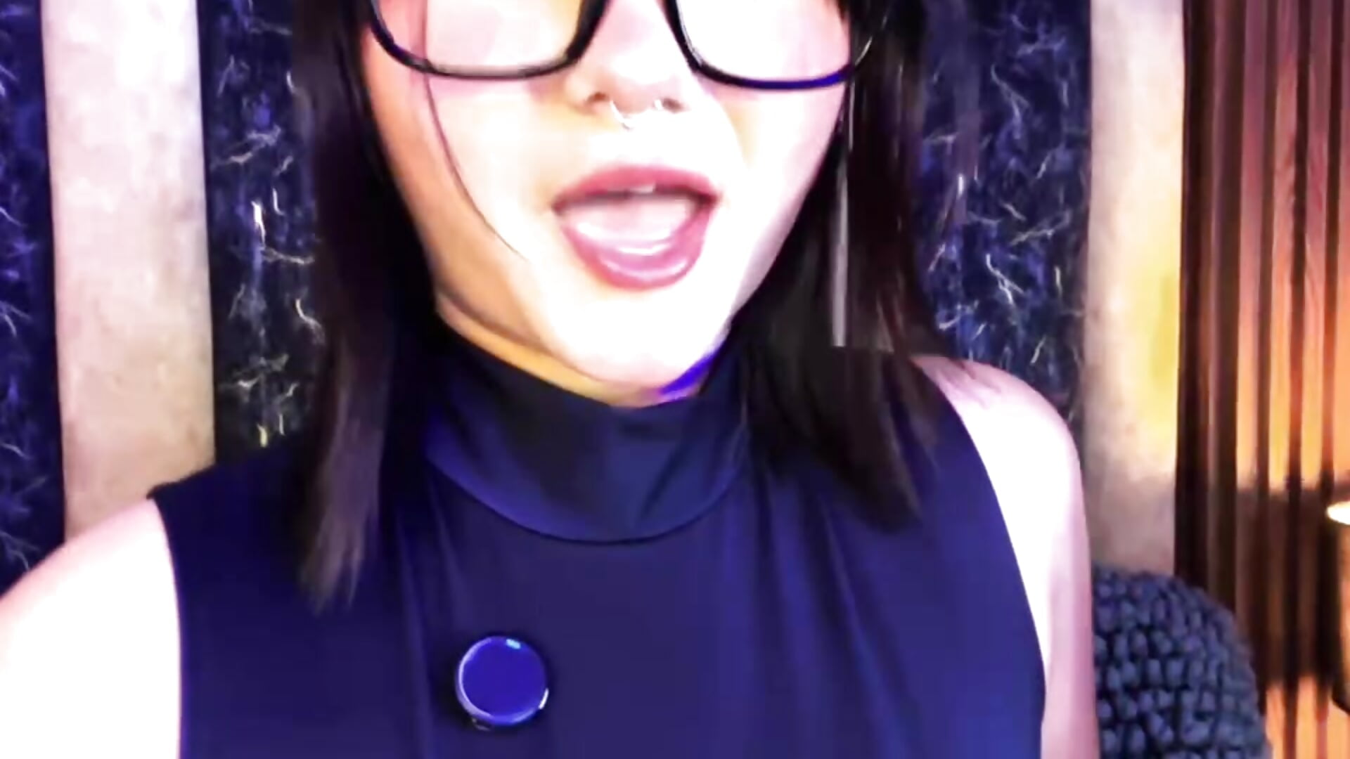 😘sigueme ahora! 😘follow me now! ❤️ - video di Ivi_Aiko modella di cam