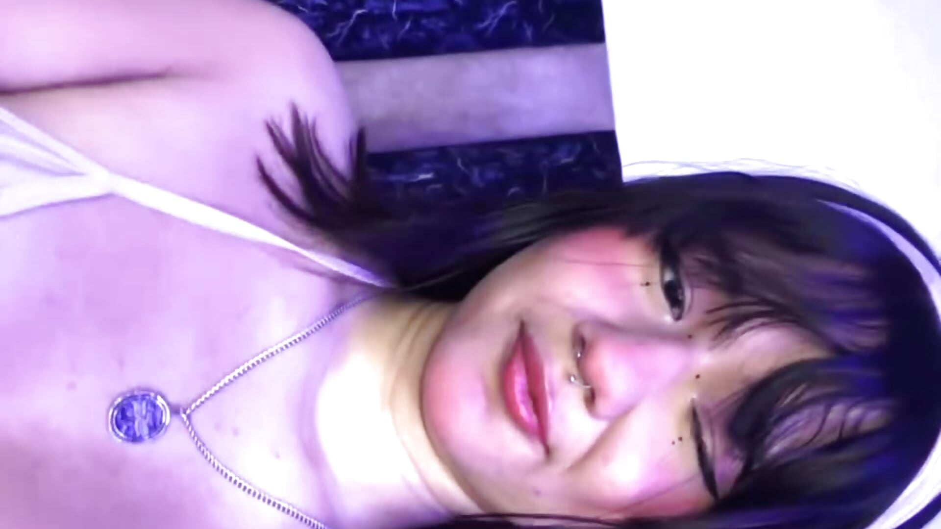 come on let's go play today, do you want to break my ass? - video di Ivi_Aiko modella di cam