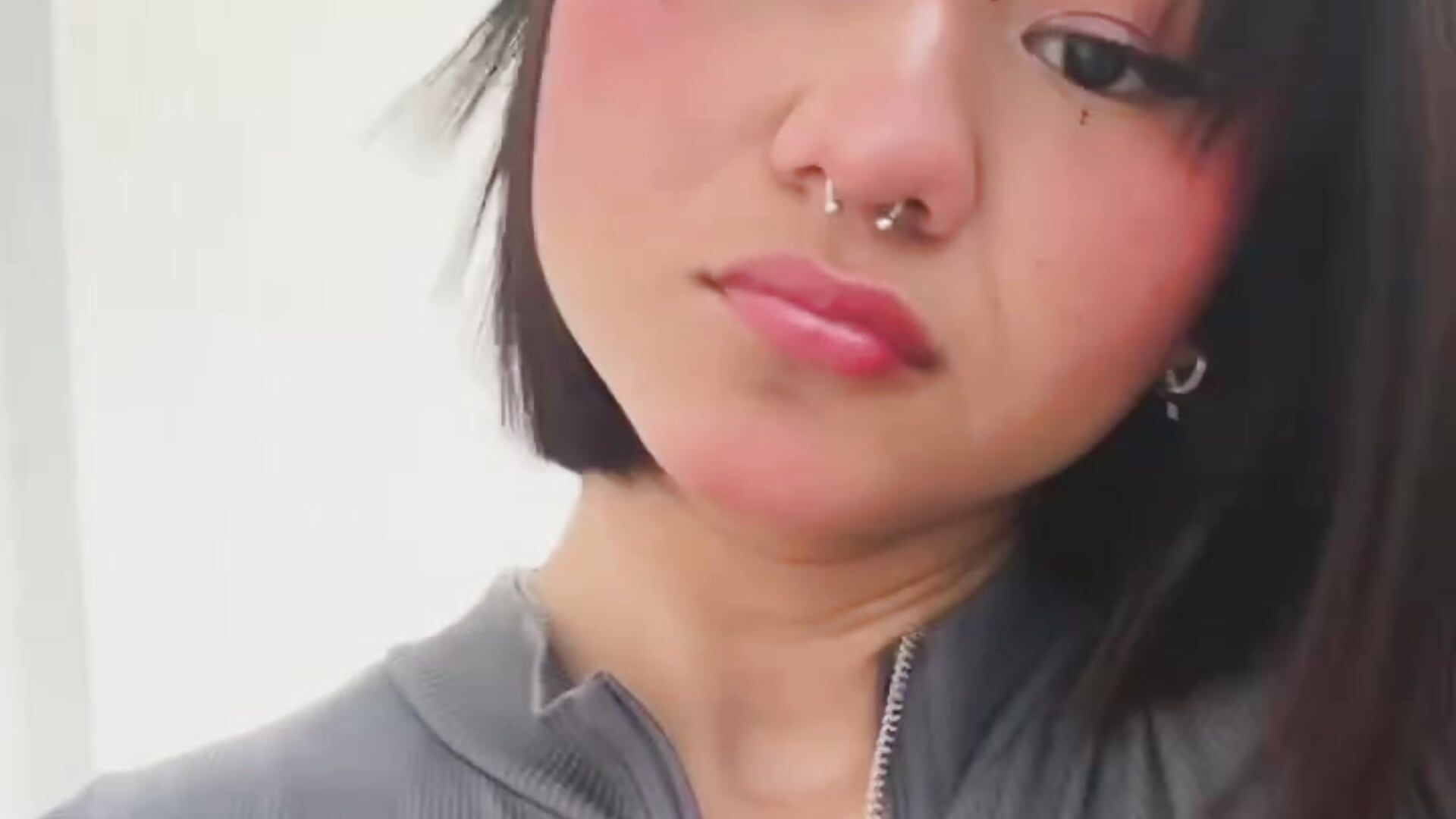 “I tried to be cute… but this happened…” - Video von Ivi_Aiko Cam-Model