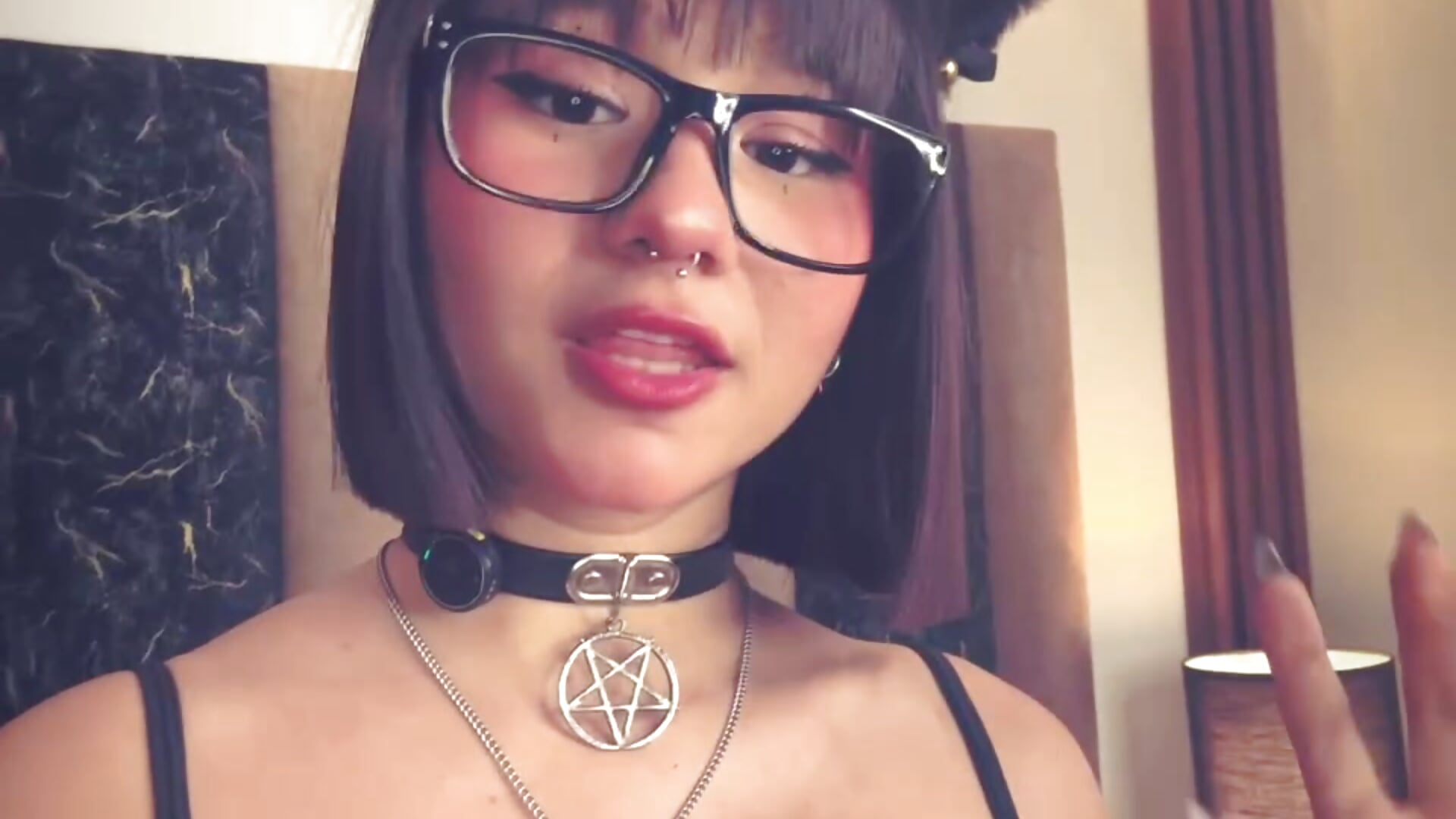 “Good girls don’t do this… but I did” - Video von Ivi_Aiko Cam-Model