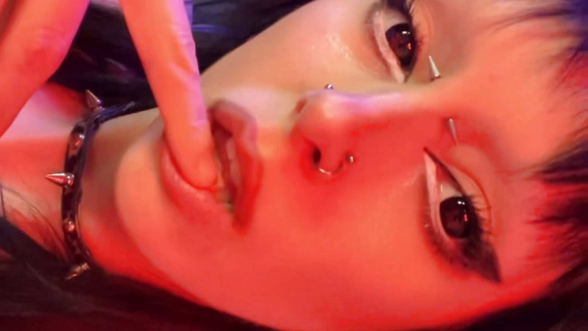 sweet alternative girl - video by imvoxxy cam model