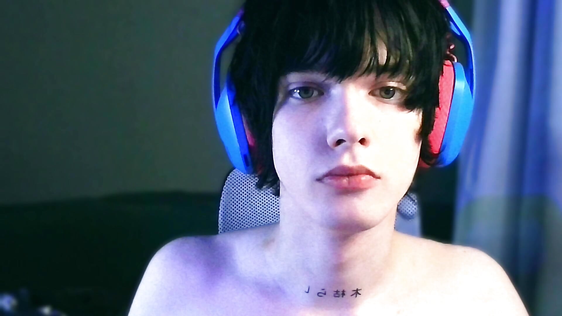 2026-01-15 02-33-40 - video van LeonBoykisser cam-model