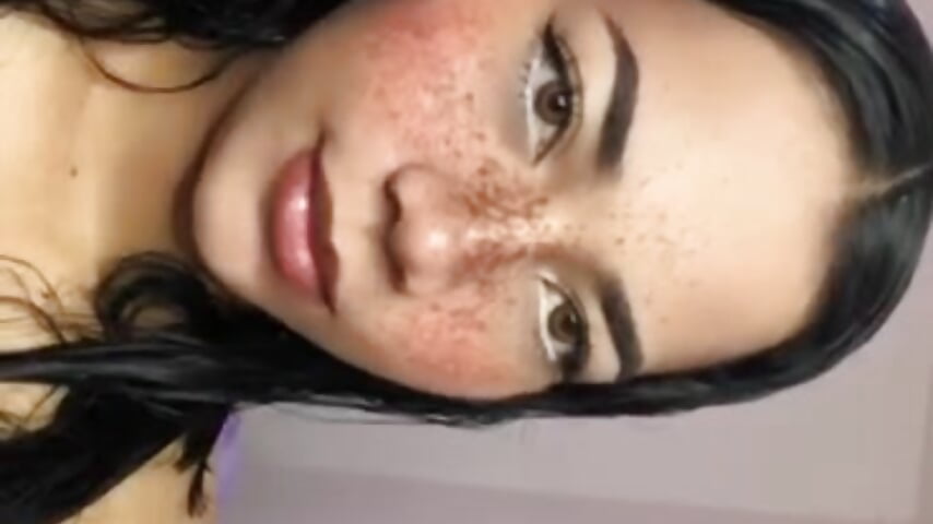 🫧 - video oleh model kamera ELOISE_MONTONAVI