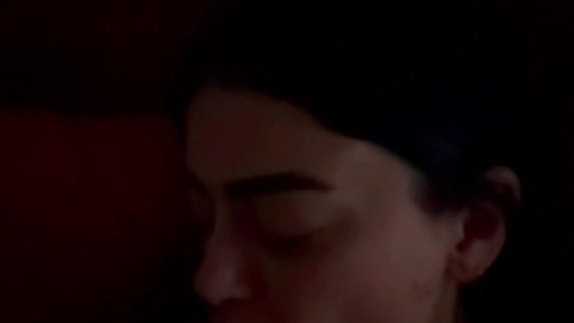 VIDEO COMPLETO: Non so spiegare la voglia che ho appena sveglia.. Decisamente la Sexchat piu bella d - video di Gemmina modella di cam