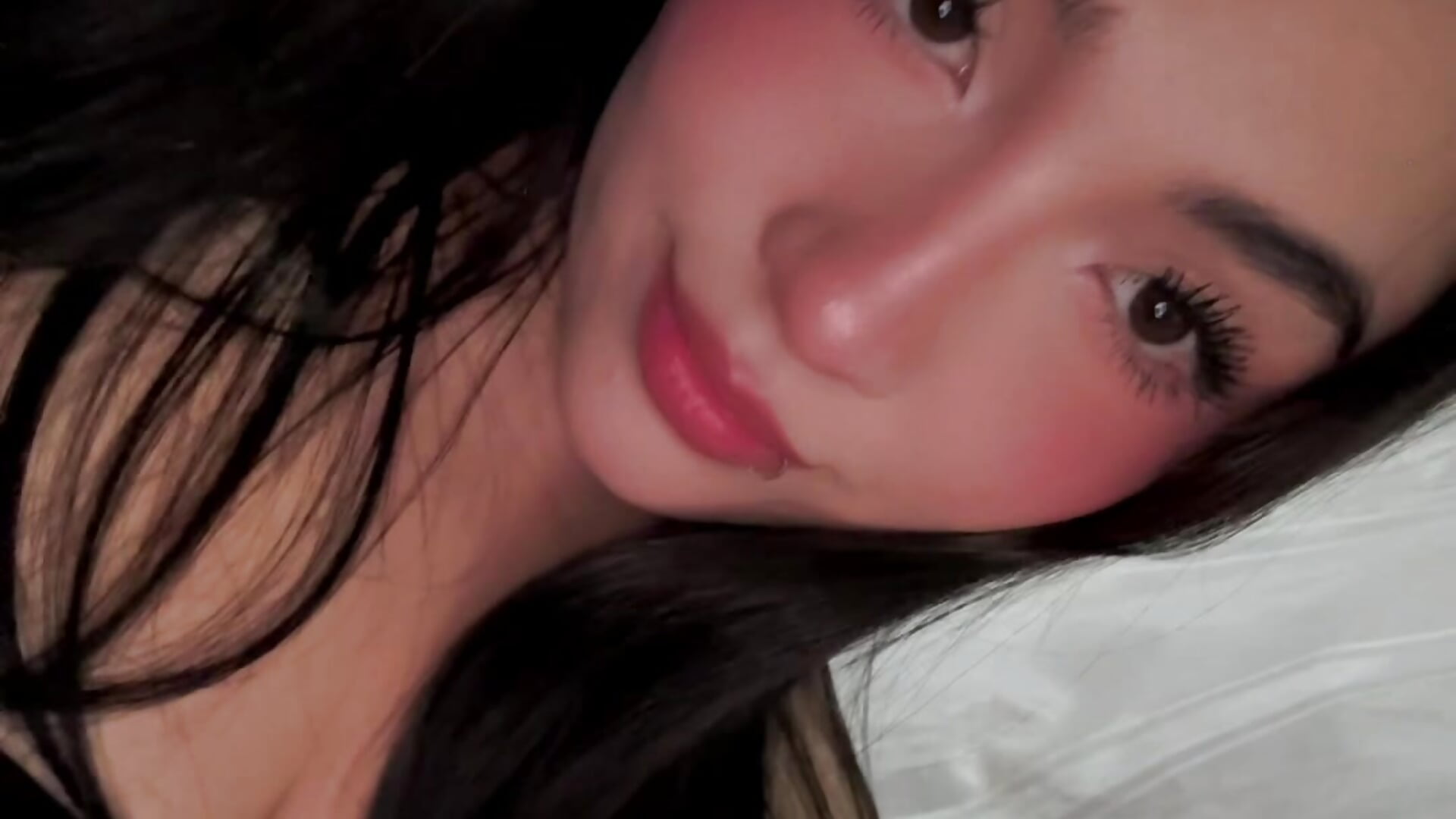 🤍 - video by Your_Enyel cam model