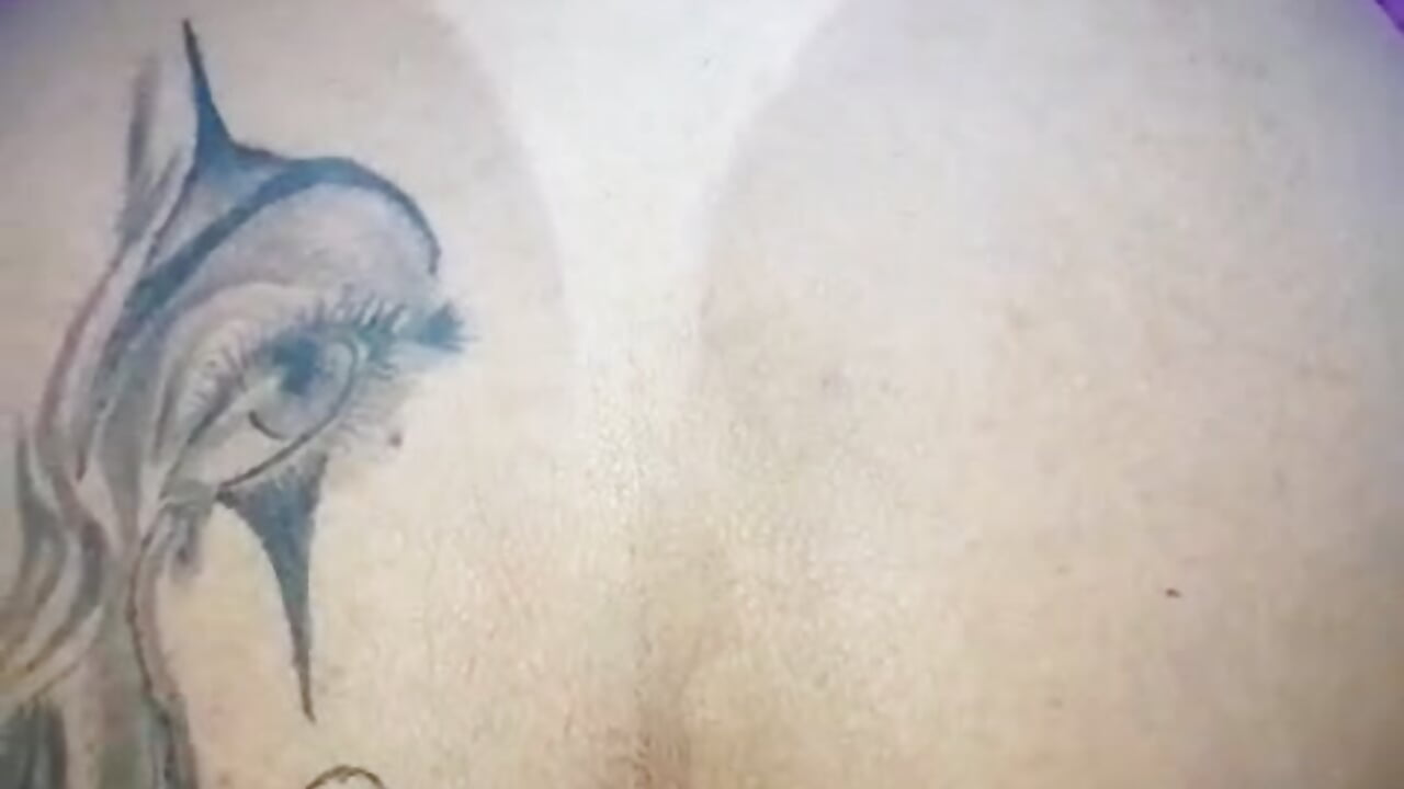 Anal acompanhada com a pica gravadinha - video by MorenaCariok cam model