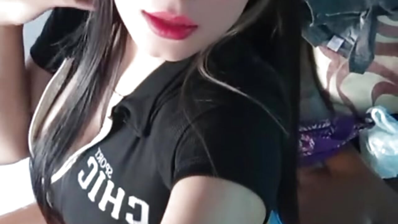 Dance – video modela na kameri adhara_montiel_