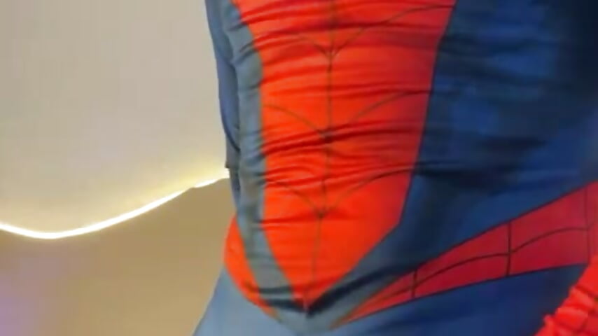 😈 - วิดีโอโดย LiiamColson