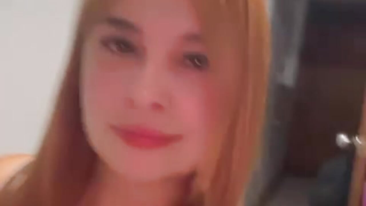 WhatsApp Video 2026-01-17 at 12,35,07 AM - video by samanthabliss- cam model