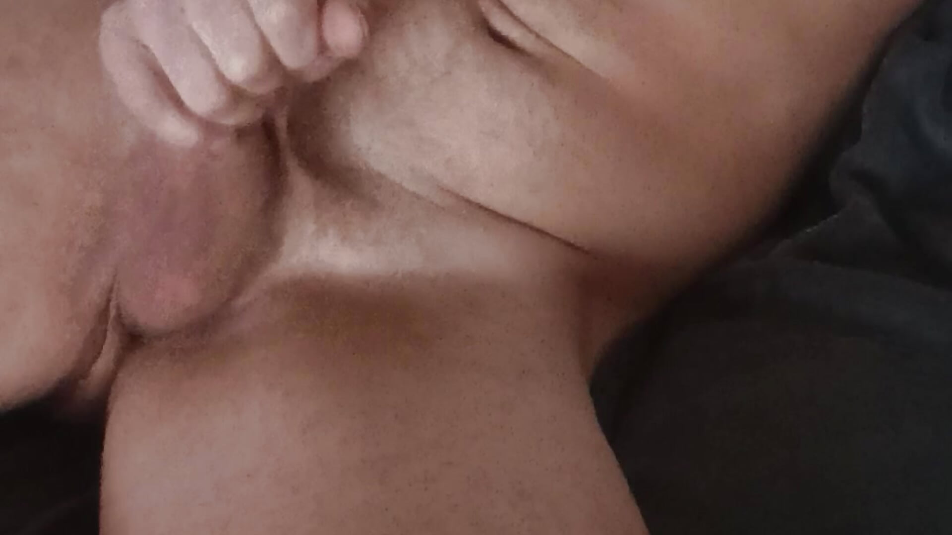 Big cum shot! - video by maskedhunk cam model