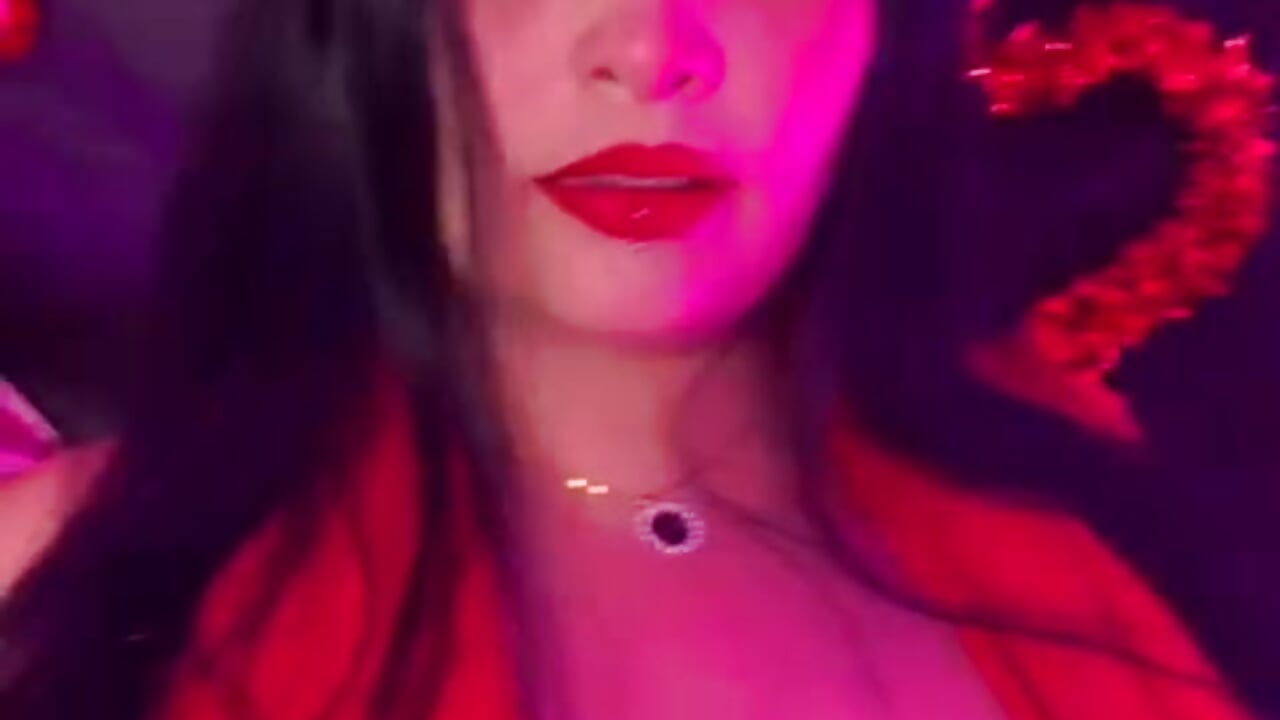 WhatsApp Video 2026-02-04 at 3,13,49 PM - vidéo du modèle de showcams anabelle_jones7