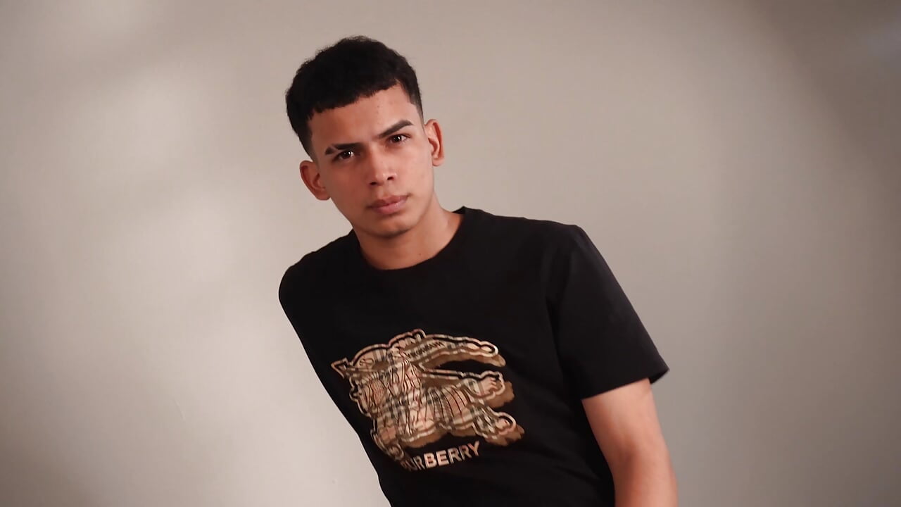 take me - video by JuanSixx_ cam model