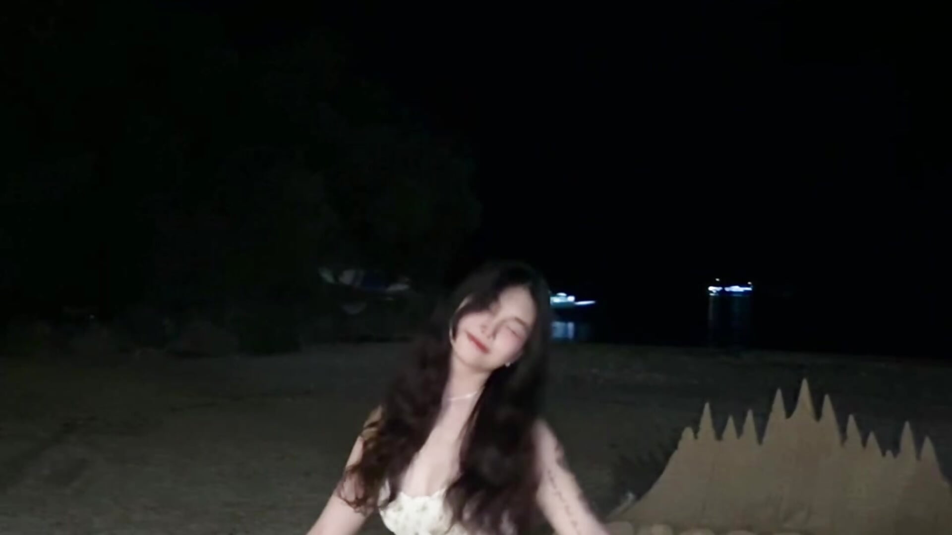 夜晚的沙灘🏖️ - cu003主播的视频