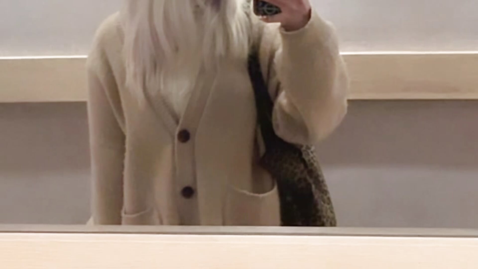 出門隨手拍😚冷冷的❄️ - video van cu003 cam-model