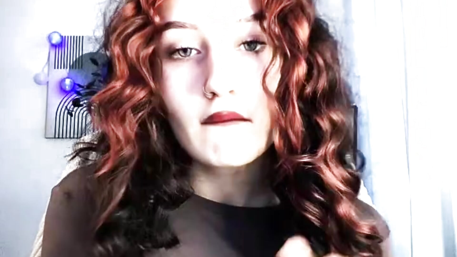 tik tok type video lol - video oleh model kamera sandy_kiss