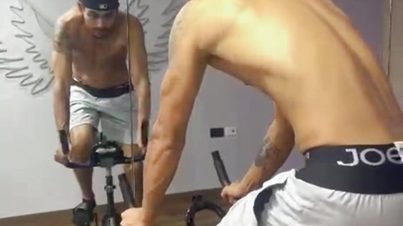 Pfff - відео від вебкаммоделі Sanji_Pulse