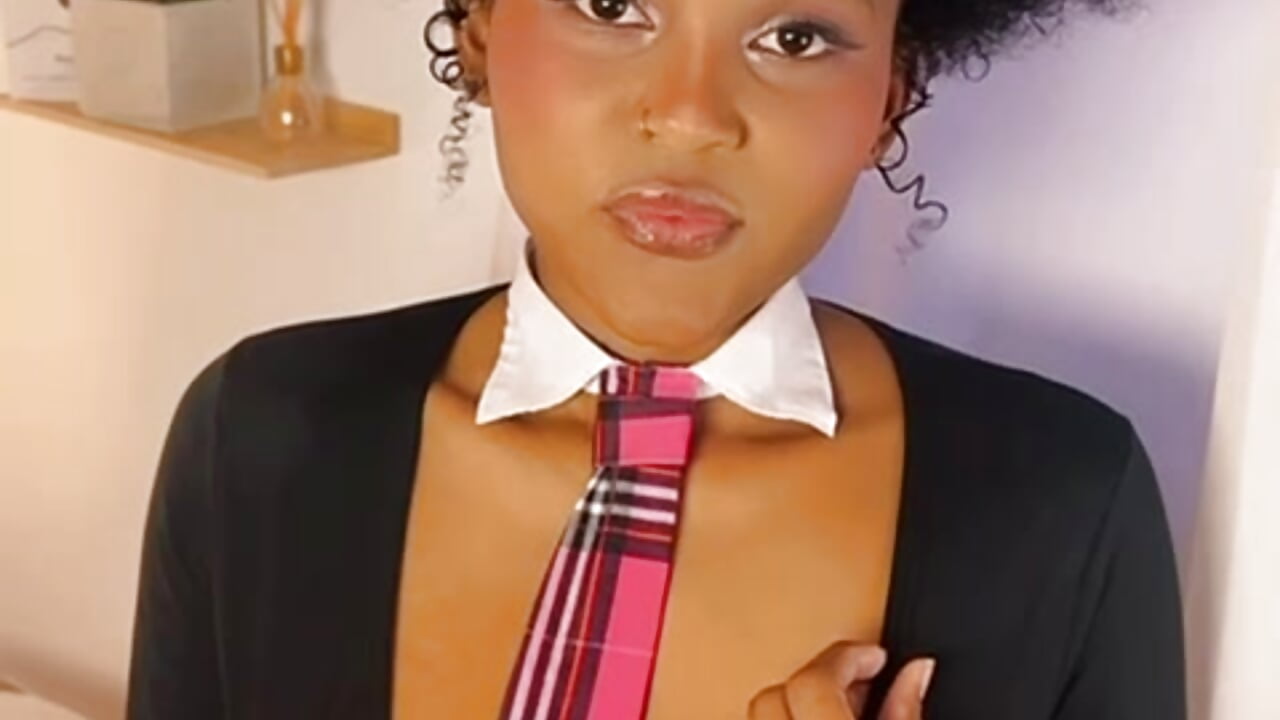 🤎😉 - video by Brownluxe cam model