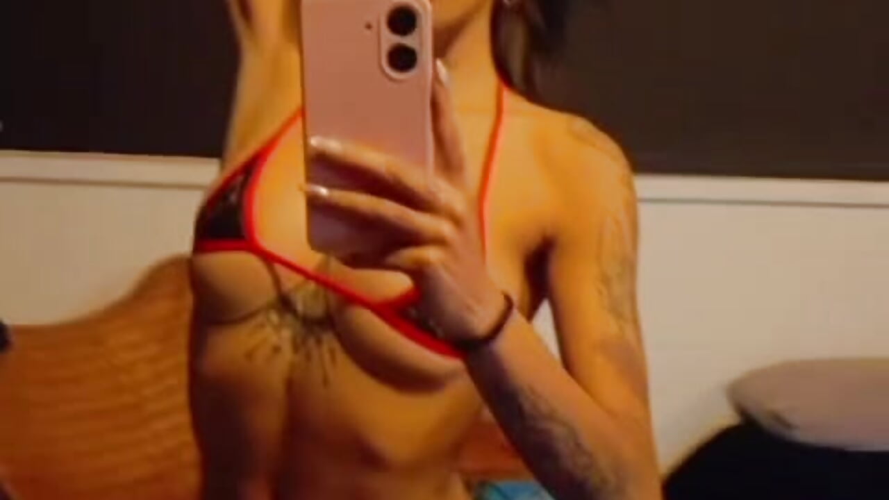 So hot baby🔥– sweet_shanaia kameramodell videója