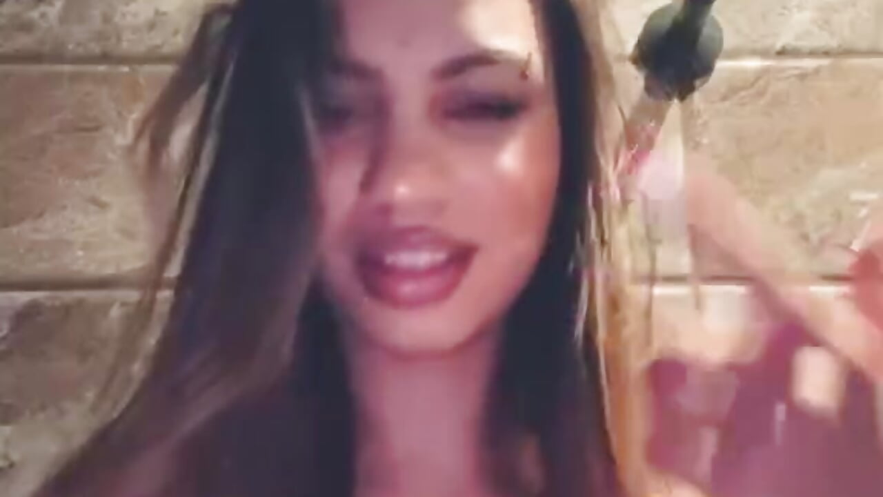 Crazy ❤️ – video af NancyErotic cam-model
