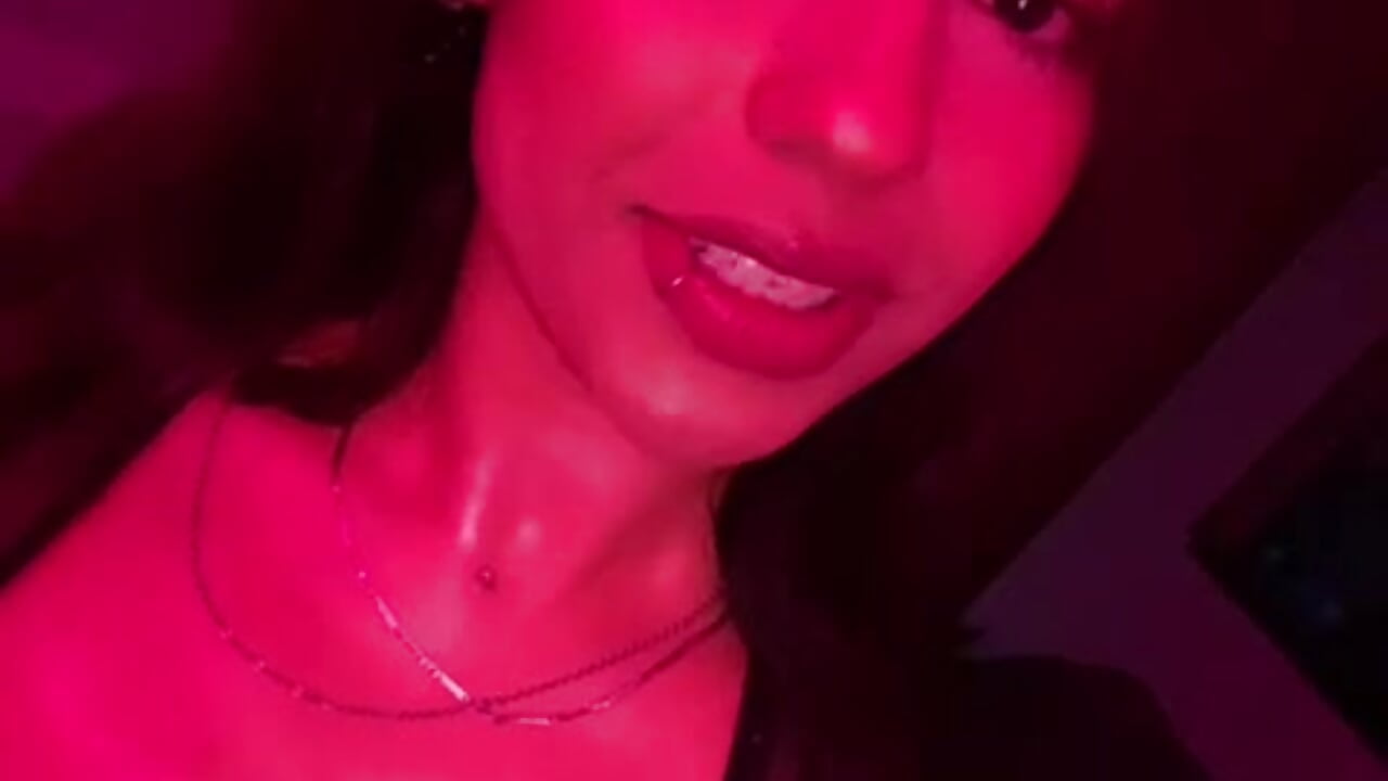 (⊙_⊙;) - video di Boaahank modella di cam