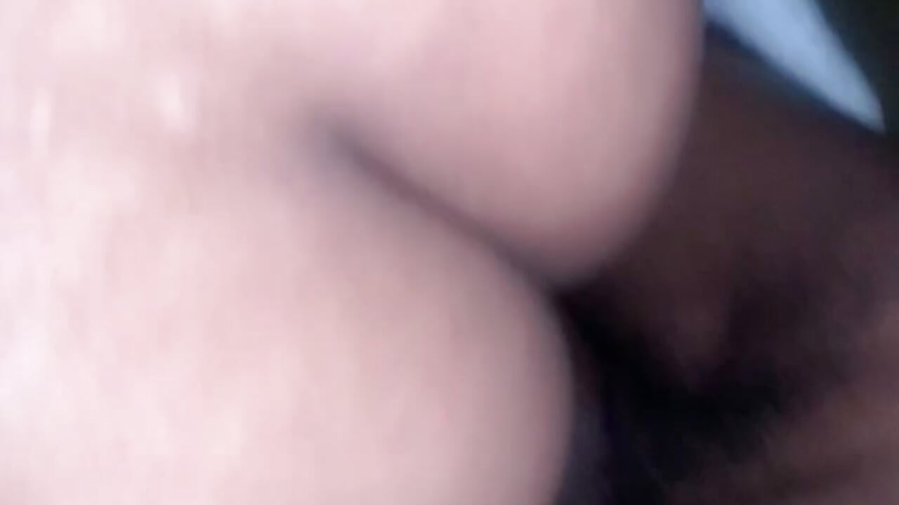 IMG_0506 - video by hugeukw02 cam model
