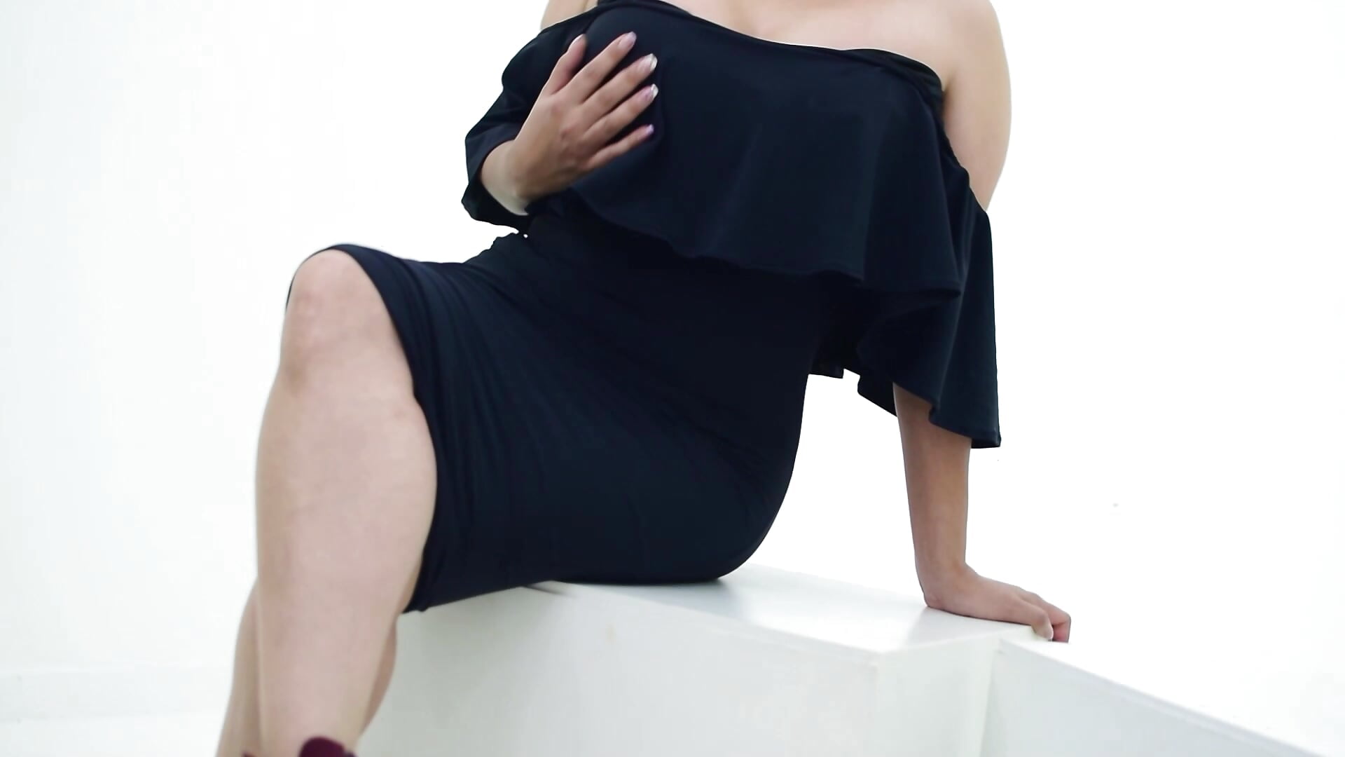 Essence of Silk - video van AnnieeRosse cam-model