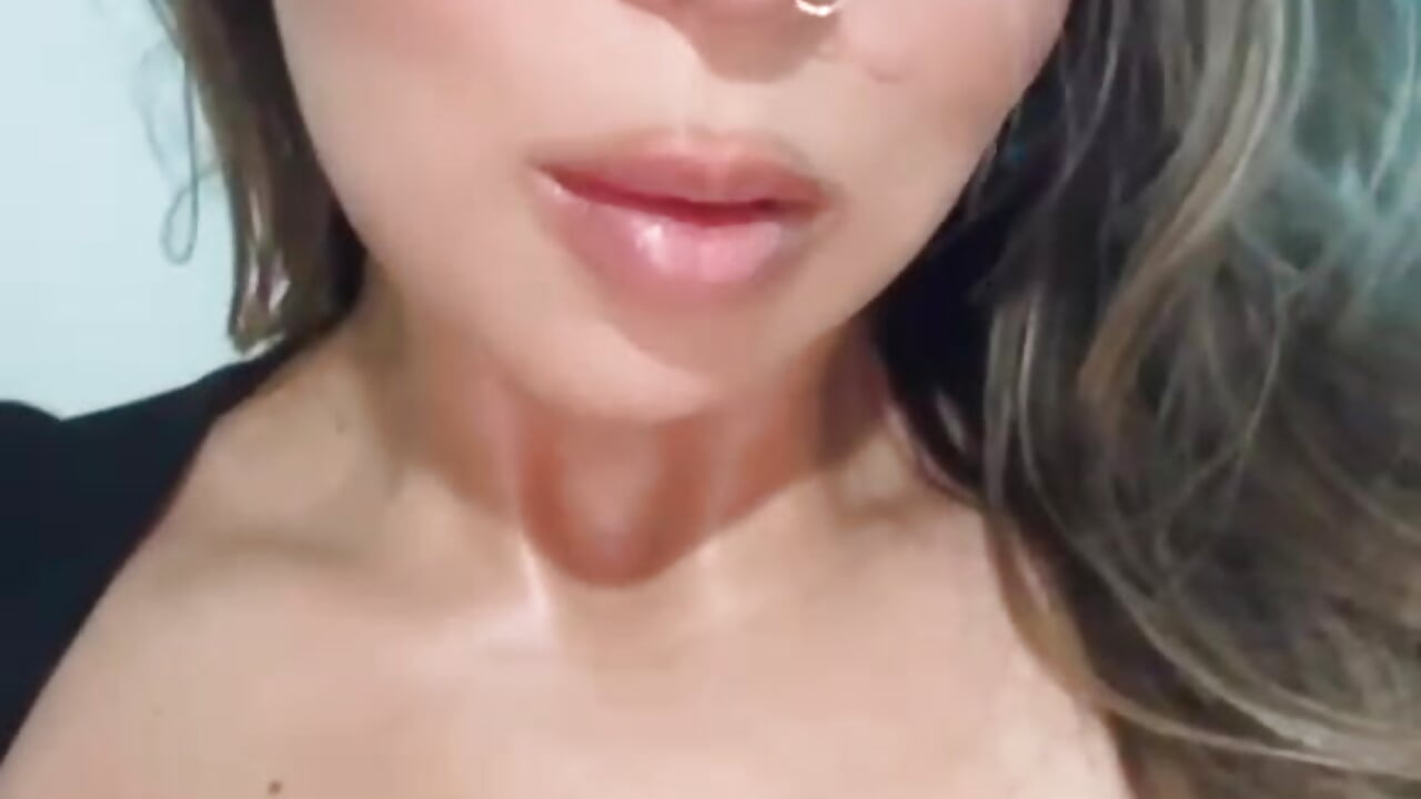 WhatsApp Video 2026-04-09 at 7,39,27 PM - Xara_Shadow adlı kamera modelinin videosu