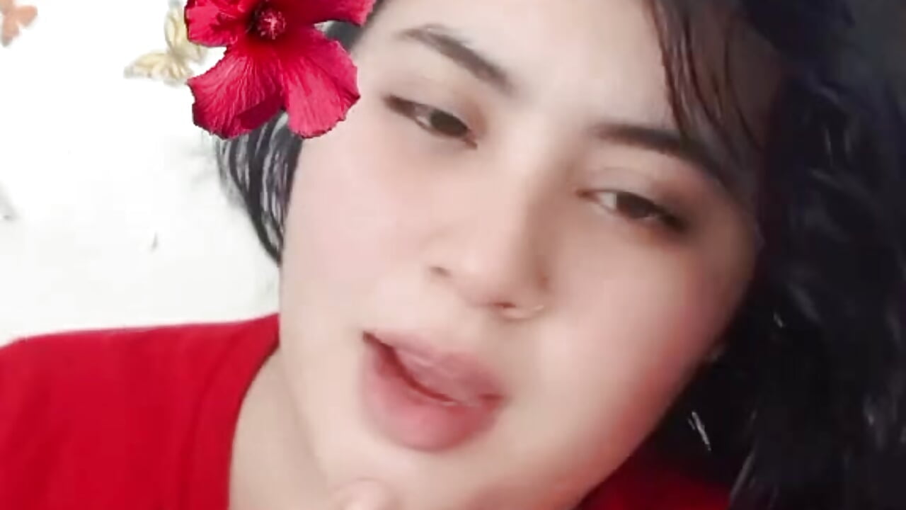 cute scarle - video di ScarleGrace modella di cam