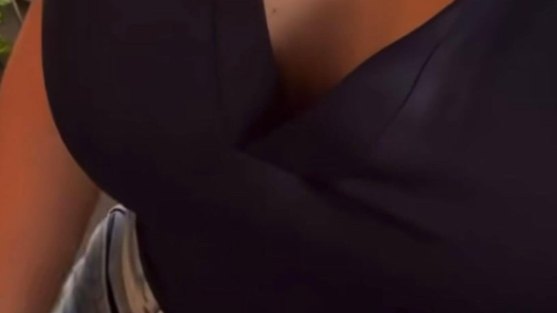 Love me if u want ❤️ - video by Praachiiii cam model