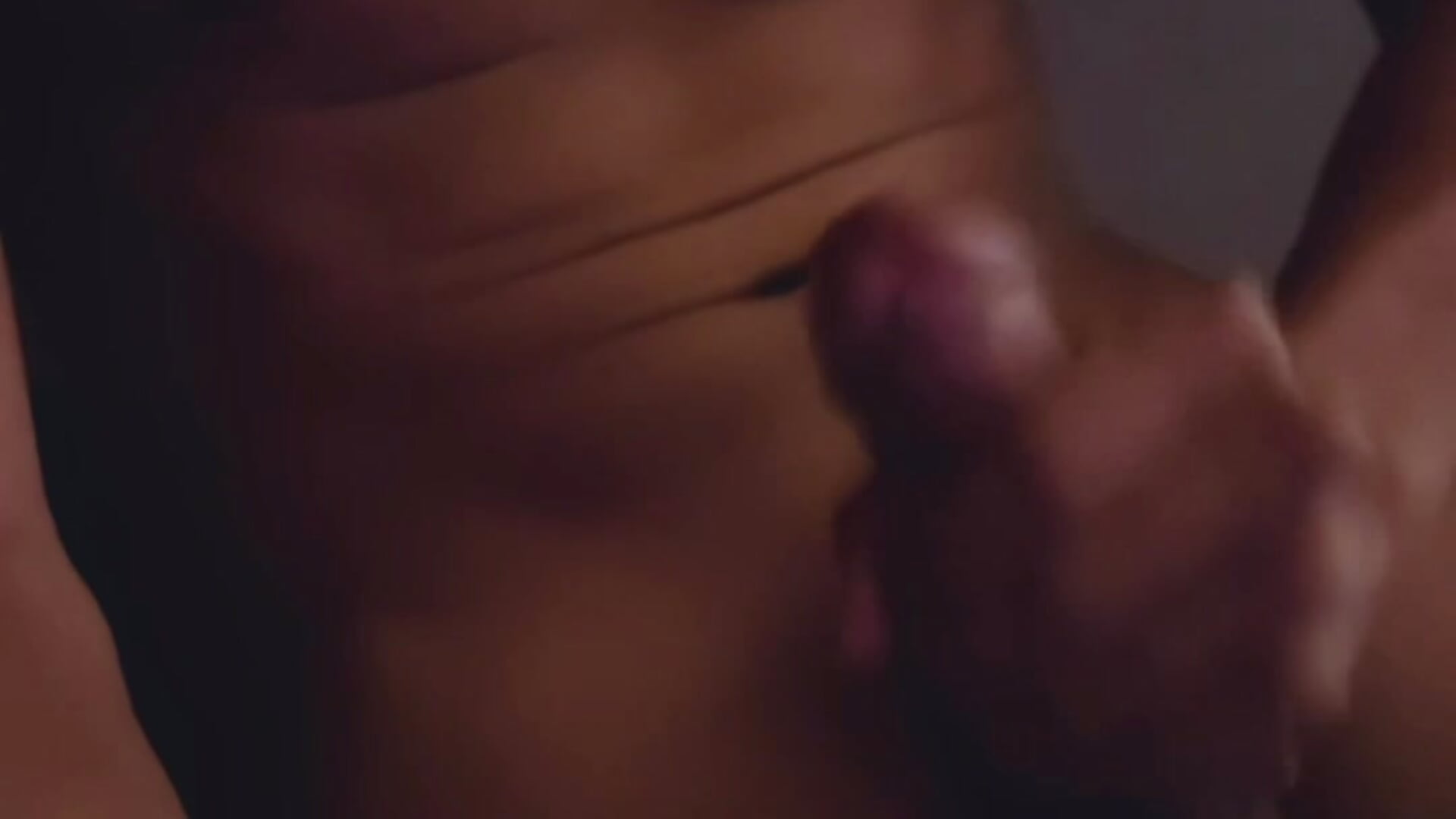 偷偷在網咖包廂尻尻😛－カメラキャストのYooo17の動画